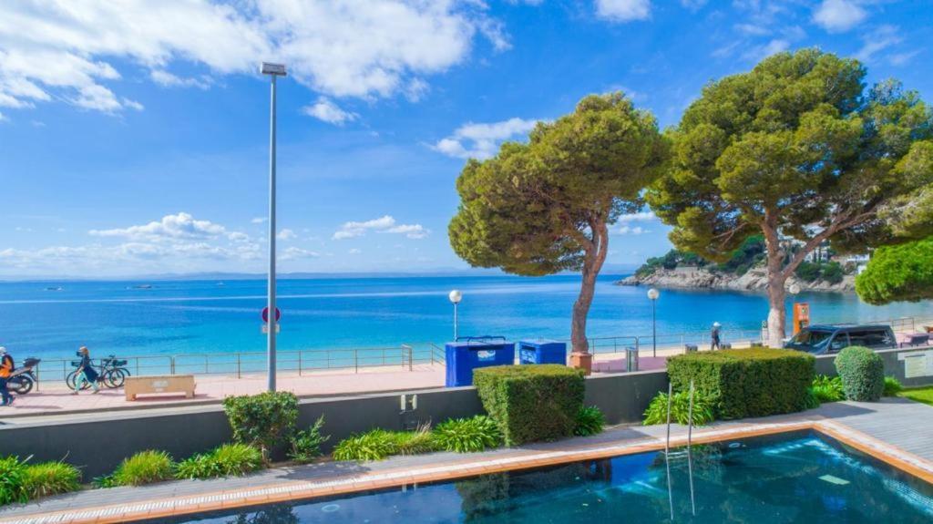 Nc Apartments 201 Moli Blau - 4 Pax روساس المظهر الخارجي الصورة